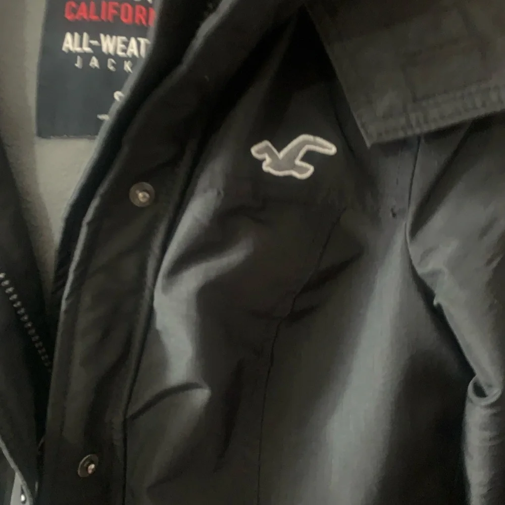 Hollister Black All-Weather Raincoat - Picture 4 of 13